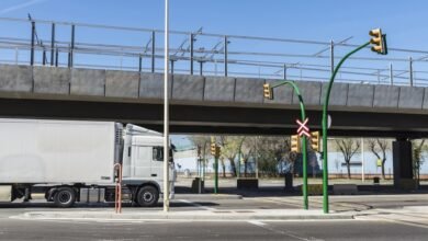 Жители Квинса обвиняют MTA после второго случая падения осколков на 7 линии