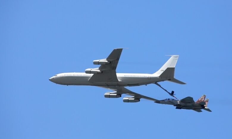 Иранский грузовой Boeing 707 разбился в жилом районе близ Тегерана 1 iranskij gruzovoj boeing 707 razbilsya v zhilom rajone bliz tegerana 5d94bcc3e2866