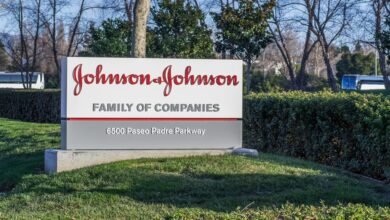 johnson johnson dolzhny zaplatit 29 millionov dollarov za detskuyu prisypku 5d94ad0c7ab87