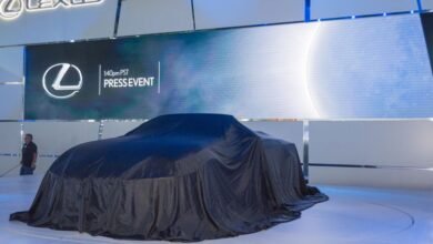 lexus pokazala restajlingovyj sedan es 5d94bceaed12f