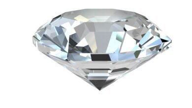na aukczione v ssha prodali brilliant v 100 karat 5d94bdb0119ad
