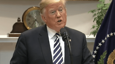 Администрация Трампа объявила о новом правиле, ограничивающем способность просителей убежища получать разрешения на работу