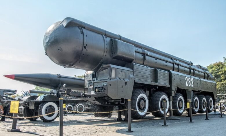Северная Корея готовится запустить баллистическую ракету 1 severnaya koreya gotovitsya zapustit ballisticheskuyu raketu 5d94b992146e1