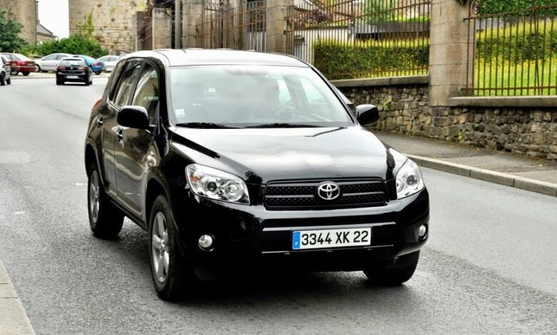 В США показали гибридный Toyota RAV4 1 v ssha pokazali gibridnyj toyota rav4 5d94bd03543cb