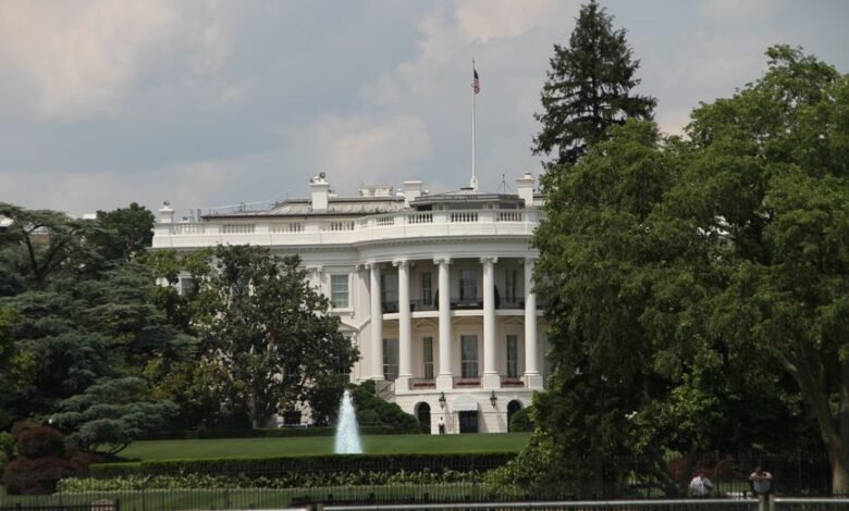 В США расследуют инцидент с пьяными охранниками Обамы 1 v ssha rassleduyut inczident s pyanymi ohrannikami obamy 5d94be64d22af