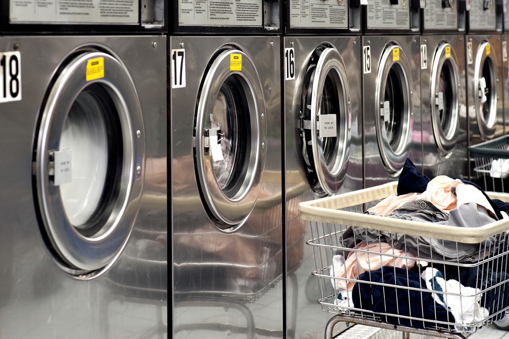 существуют многочисленные прачечные или «стиральные» Laundry.